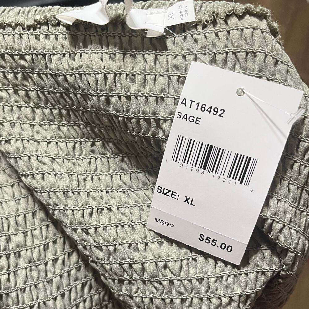NWT ASTR The Label Puff Sleeve Square Neck Top XL Sage Green Boho Peasant $55 - Picture 5 of 8